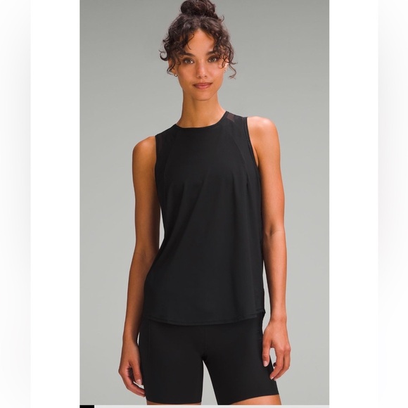 Lululemon Sculpt Tank II in Black. - Picture 1 of 9